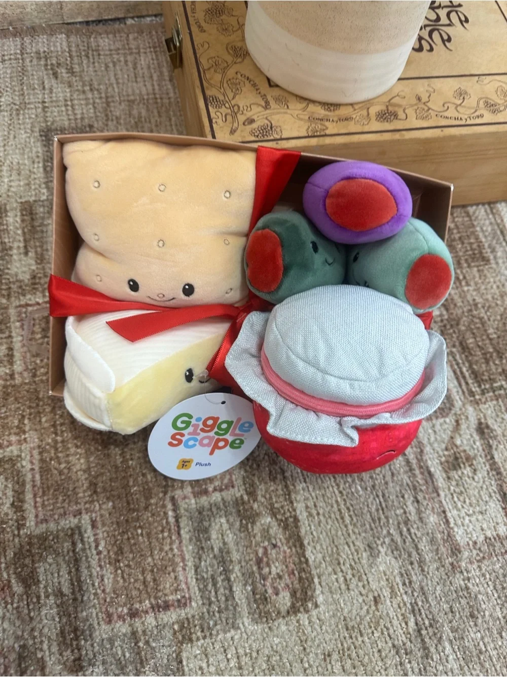 New GiggleScape Children’s Charcuterie Box 4 Plush Cheese, Olives, Jam, Crackers